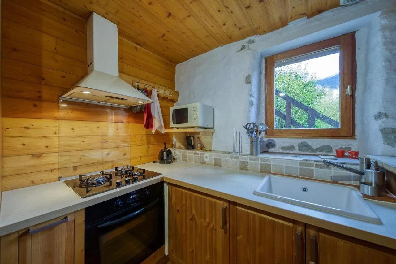 Chalet View On Vanoise Mountain - 3 Bedrooms 70M2 Cevins